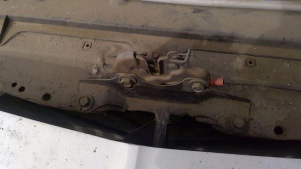 1980-1990 Chevy Caprice Hood Latch Assembly With Bracket Oem 10089625 — photo 7
