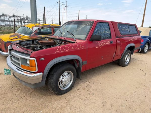 1991 Dodge Dakota — vehicle photo 1