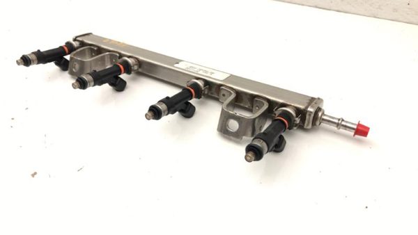 2008-2011 Ford Focus Complete Fuel Rail With Injectors Set Loaded Oem 2.0L — photo 11
