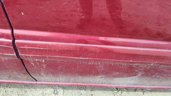 00-04 Venture Passenger Right Front Moulding From Door Oem Trim Strip Red 72U — photo 6