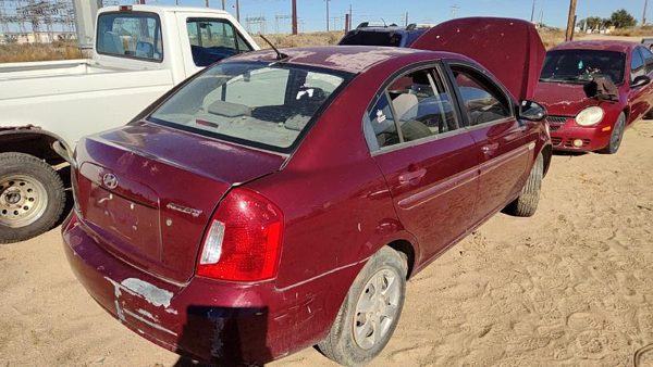 2007 Hyundai Accent — vehicle photo 3
