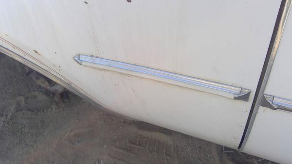 78-80 Buick Regal Passenger Right Rear Moulding On Quarter Panel Oem White — photo 6