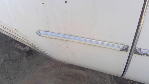 78-80 Buick Regal Passenger Right Rear Moulding On Quarter Panel Oem White — photo 5