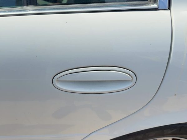 2000-2005 Buick Lesabre Driver Left Rear Outside Door Handle Oem Back White 40U — photo 1