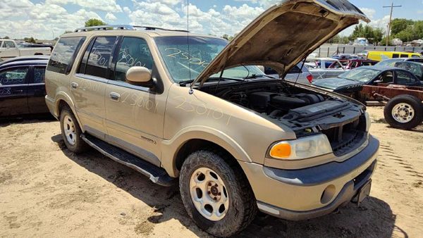 1998 Lincoln Navigator — vehicle photo 7