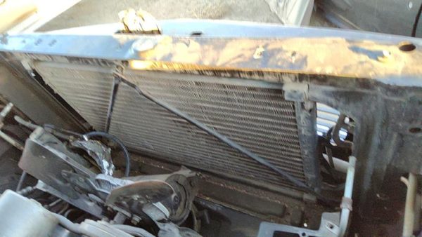 1994 Suburban 1500 Condenser 5.7L Auto Trans — photo 2