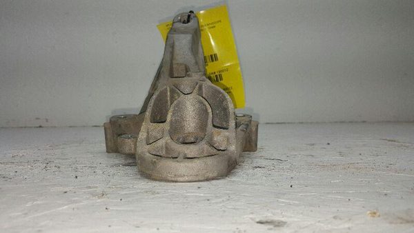2008 Mini Cooper Misc. Engine Part * Free Shipping * Mount Bracket Brace S — photo 2