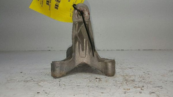 2008 Mini Cooper Misc. Engine Part * Free Shipping * Mount Bracket Brace S — photo 4