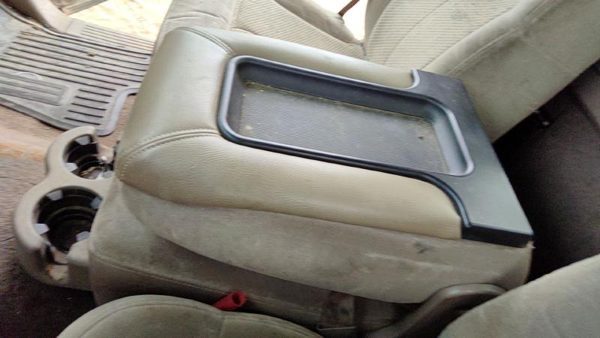 00-02 Silverado 2500 Center Console Lid Only Oem Arm Rest Fold Down Tan 52D — photo 3