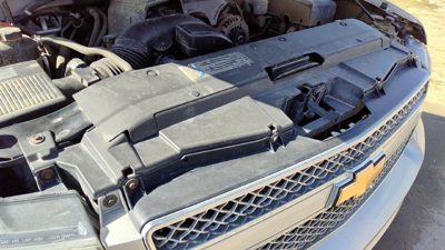 2010 Chevy Tahoe Header Panel Plastic Grille Mount In Front Of Radiator Support