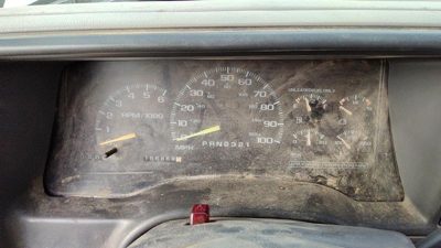 1995-99 Chevy Suburban Speedometer Cluster Instrument Gauges Panel Oem Dash