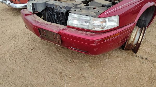 1995-2002 Cadillac Eldorado Front Bumper Cover Assembly Oem Crimson Red 86U — photo 2