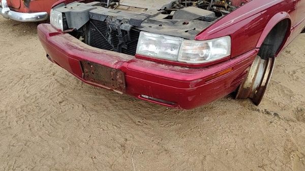 1995-2002 Cadillac Eldorado Front Bumper Cover Assembly Oem Crimson Red 86U — photo 1