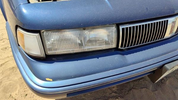 1994 Oldsmobile Cutlass Ciera Headlamp Assembly RH Olds — photo 5