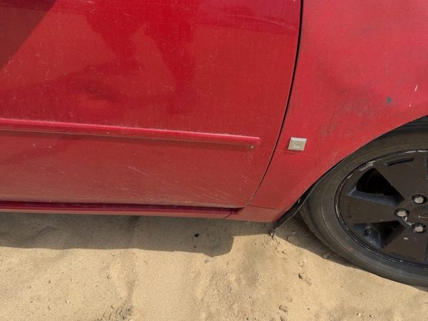2008 Chevy Impala Passenger Right Front Moulding From Door Oem Precision Red 27U — photo 2