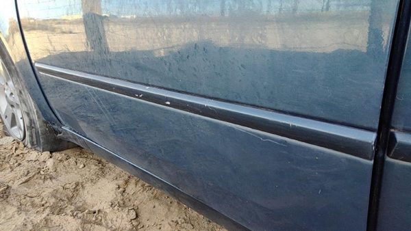 2006-2008 Hyundai Sonata Driver Left Front Moulding From Door Trim Strip Blue — photo 4