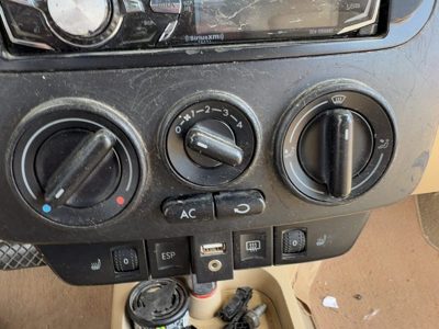 98-10 Beetle Convertible Temperature Control Module In Dash Heater Ac Head Unit