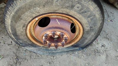 1996 Ford F350 Wheel 1