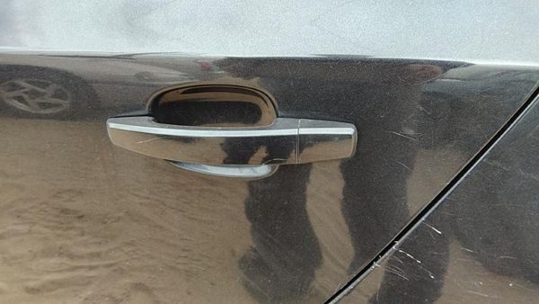 2011 LH Driver Left Rear Outside Door Handle OEM Back Black Gar — photo 3