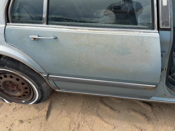 1986 Olds Eighty-eight 88 Rear Door RH Blue — photo 2