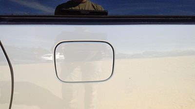 2004-2010 Toyota Sienna Fuel Tank Door With Hinge Gas Lid Oem Filler White 071
