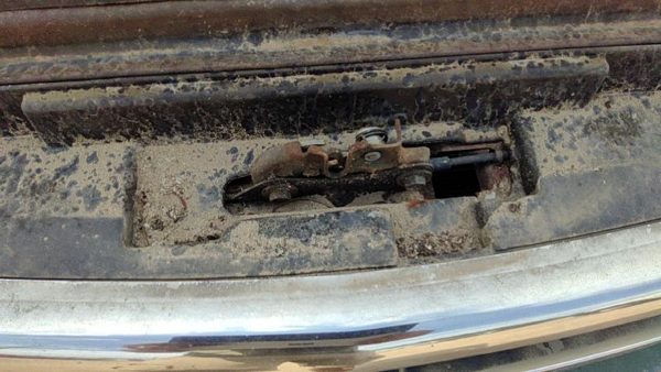 1995-1997 S10 Blazer Hood Latch Assembly With Bracket Oem — photo 3