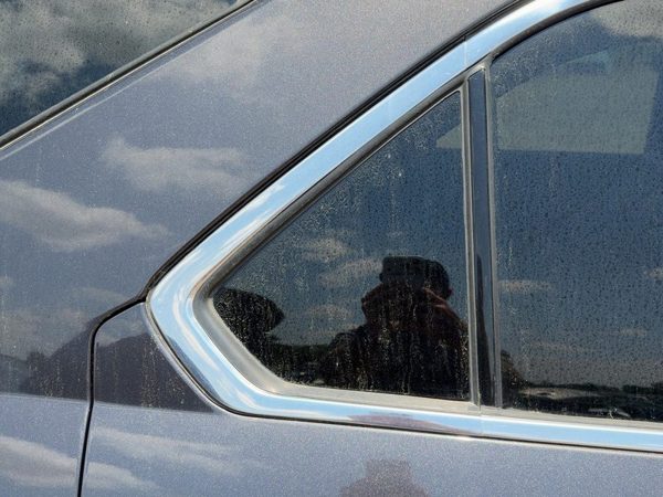 10-17 Equinox Passenger Right Rear Vent Window Back Door Glass With Frame Oem — photo 2