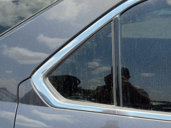 10-17 Equinox Passenger Right Rear Vent Window Back Door Glass With Frame Oem — photo 3