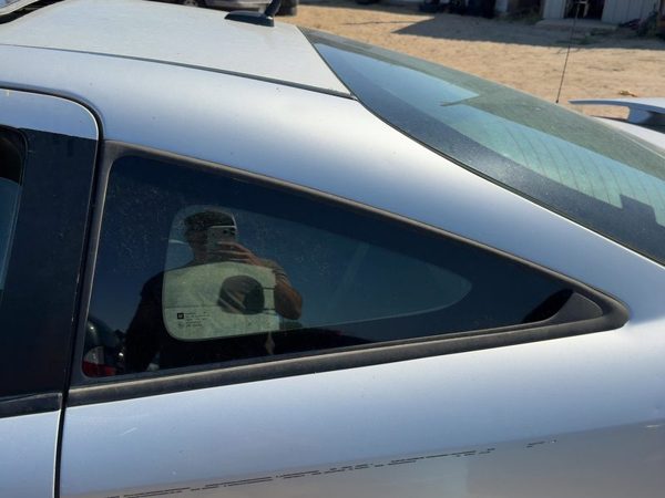 2005-2010 Chevy Cobalt Driver Left Rear Quarter Glass Back Side Window Oem — photo 3