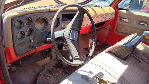 1974 GMC Jimmy Leaf Spring Rear — photo 3