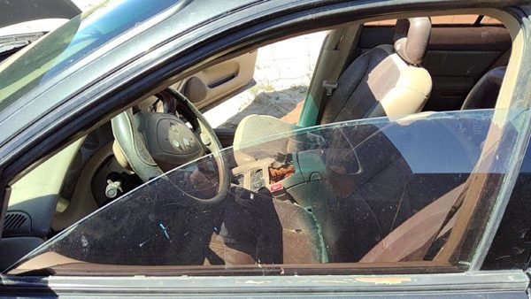 1997-2004 Buick Regal Driver Left Front Side Window Door Glass Oem 10439232 — photo 1