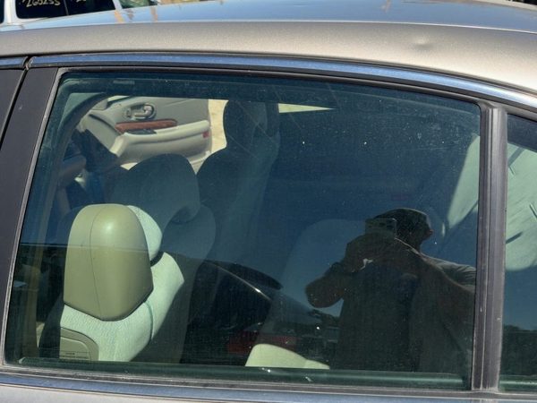 2000-2005 Buick Lesabre Driver Left Rear Side Window Door Glass Oem Back — photo 2