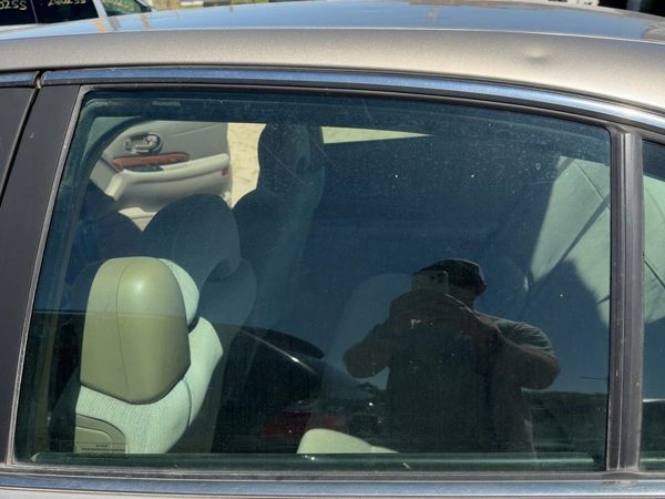 2000-2005 Buick Lesabre Driver Left Rear Side Window Door Glass Oem Back — photo 4