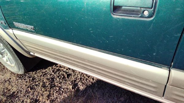 2000-2002 Honda Passport Driver Left Front Moulding From Door Oem Trim Strip — photo 1