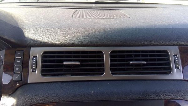 2007 GMC Yukon Dash Panel Ebony 194 OEM 15923341 — photo 8