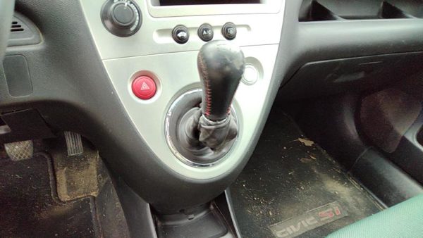 04 Civic Hatchback Si Floor Shifter Lever Wth Cables 5 Speed Manual Transmission — photo 2