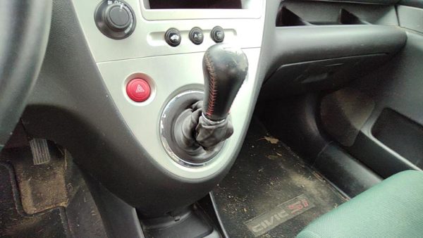 04 Civic Hatchback Si Floor Shifter Lever Wth Cables 5 Speed Manual Transmission — photo 4