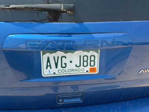 02-07 Vue Redline License Plate Trim Surround Tail Trunk Finish Pacific Blue 91U — photo 5