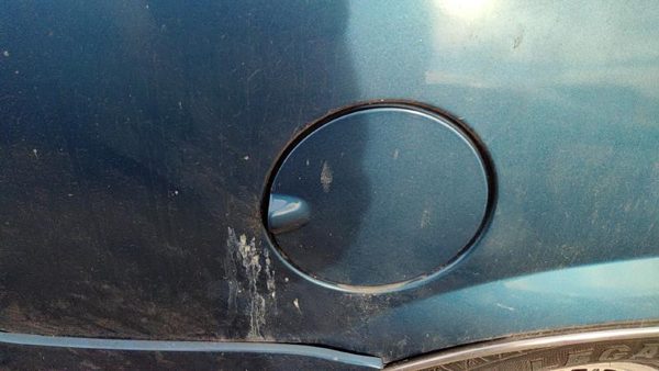 88-91 Olds Cutlass Calais Fuel Tank Door With Hinge Gas Lid Filler Blue 2 Door — photo 2