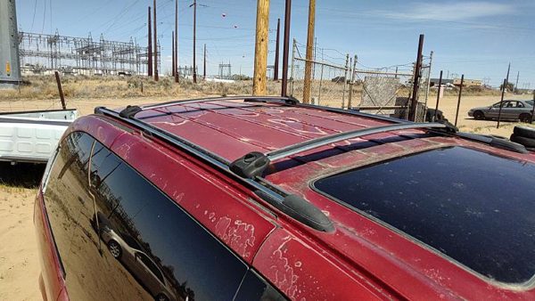 2006-2007 Chrysler Town Country Luggage Rack Cross Bars Only Oem Roof — photo 2