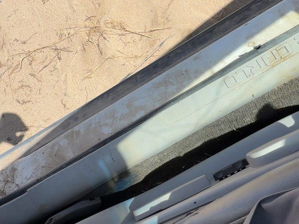 2006-2007 Chevy Monte Carlo Driver Left Lower Kick Trim Panel Oem Gray 832 — photo 7