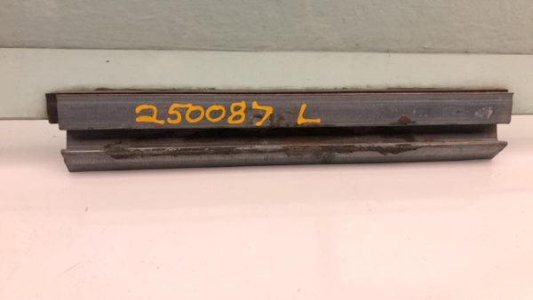 2002-06 Sprinter Van 3500 Driver Left Front Side Window Door Glass Oem 5104334Aa — photo 8