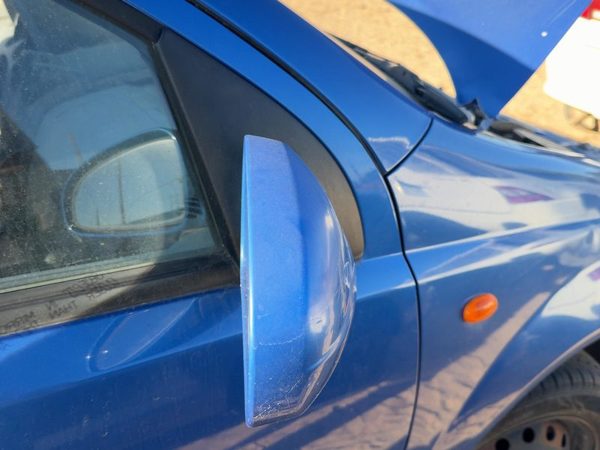 04-05 Chevy Aveo Passenger Right Manual Side Mirror Door Mounted Oem Blue 33U — photo 6