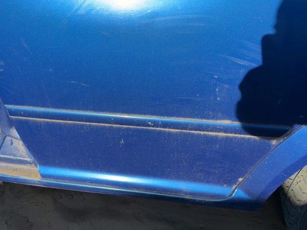 99-05 Vw Jetta Driver Left Rear Moulding From Door Oem Back Without Chrome Blue — photo 3