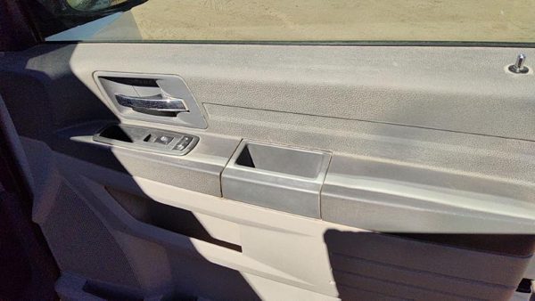 08-09 Grand Caravan Passenger Right Front Door Trim Panel With Switches Gray Ds — photo 4
