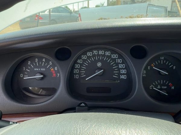 2002-2005 Buick Lesabre Speedometer Cluster Instrument Gauges Panel Oem Dash — photo 1