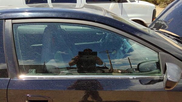2002-2005 Honda Civic Hatchback Si Passenger Right Front Side Window Door Glass — photo 4