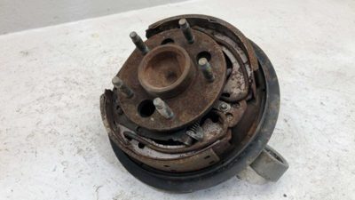 1998-2005 Chevy Malibu Driver Left Rear Knuckle Assembly Oem Stub Axle With Hub