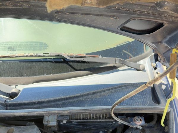 01-10 Pt Cruiser Driver Left Windshield Wiper Arm Oem Blade Lever Base Model — photo 2