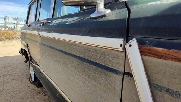 1984 Jeep Grand Front Door RH Green 55024570 — photo 3
